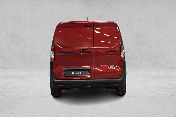 Ford E-Transit Courier 4 of 5