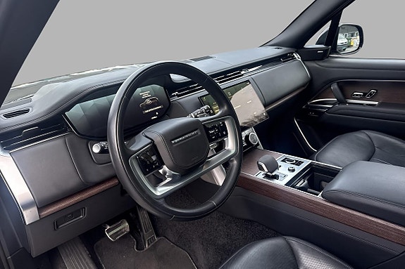 Land Rover Range Rover 5 of 5