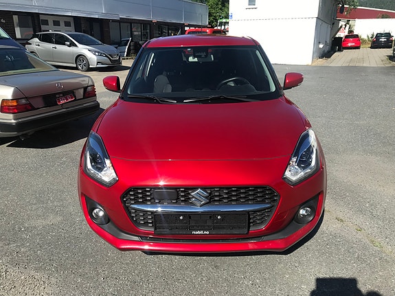 Suzuki Swift 3 of 5