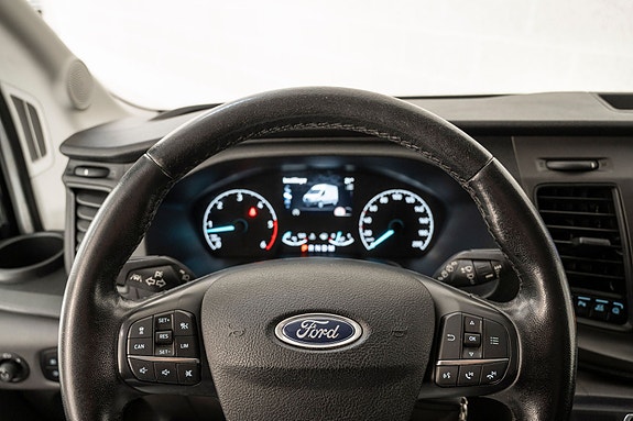 Ford Transit 11 of 28
