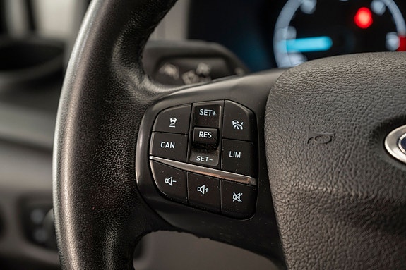 Ford Transit 13 of 28