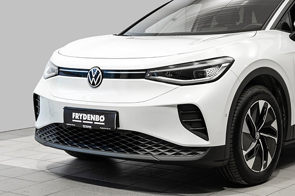 Volkswagen ID.4 3 of 5
