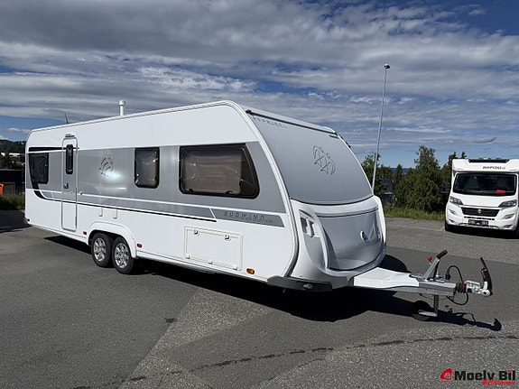 Knaus 700 EU-SILVER SELECTION-EN EIER-ALDE-GASSKOMFYR-SEPARAT DUSJ OG DO-ENKLE SENGER-VELHOLDT++