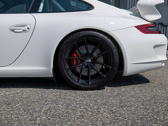 Porsche 911 5 of 5
