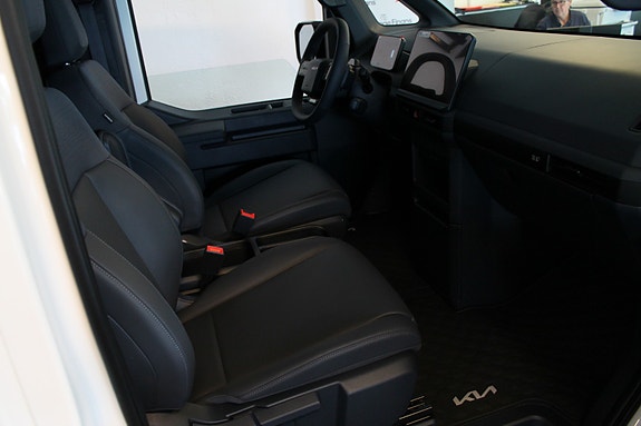 Kia PV5 6 of 23
