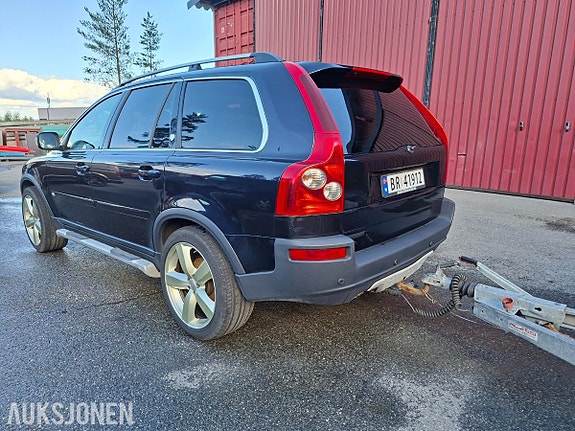 Volvo XC90 5 of 5
