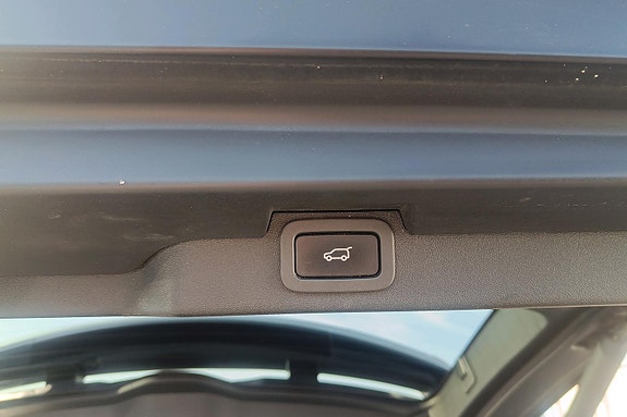 Land Rover Discovery 27 of 30