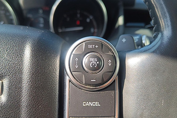 Land Rover Discovery 16 of 30