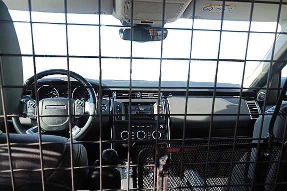 Land Rover Discovery 6 of 30