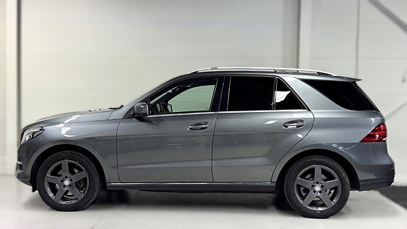 Mercedes-Benz GLE250 d 4 of 5
