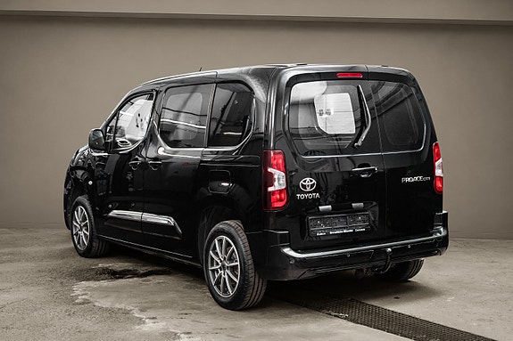 Toyota Proace City 4 of 5