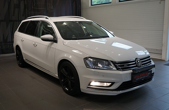 Volkswagen Passat 10 of 30