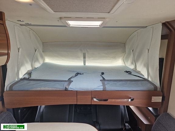 LMC Explorer I 695 Comfort 10 of 24