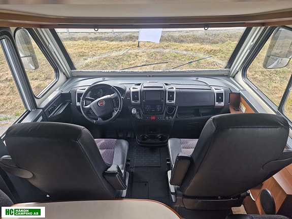 LMC Explorer I 695 Comfort 7 of 24