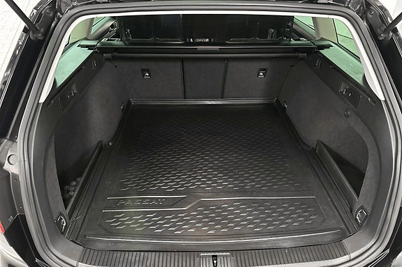 Volkswagen Passat 5 of 5