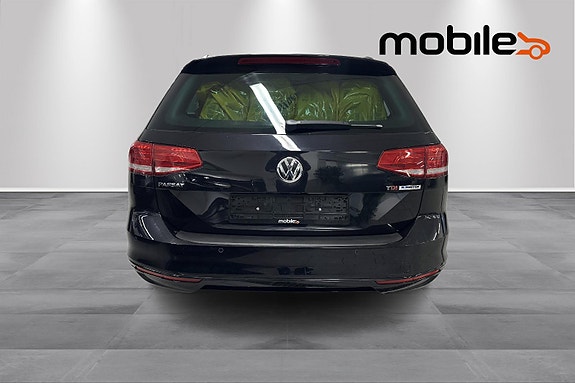 Volkswagen Passat 4 of 5