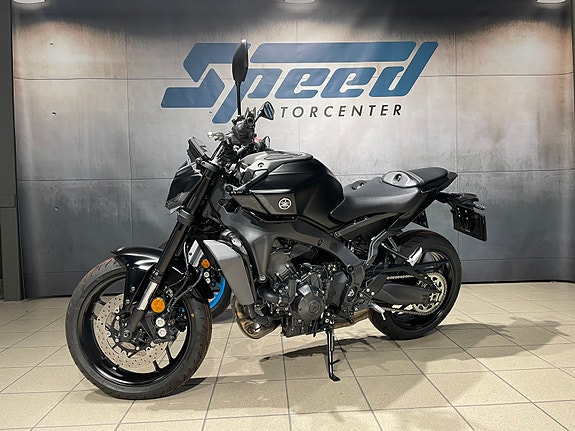 Yamaha MT-09 13 of 30
