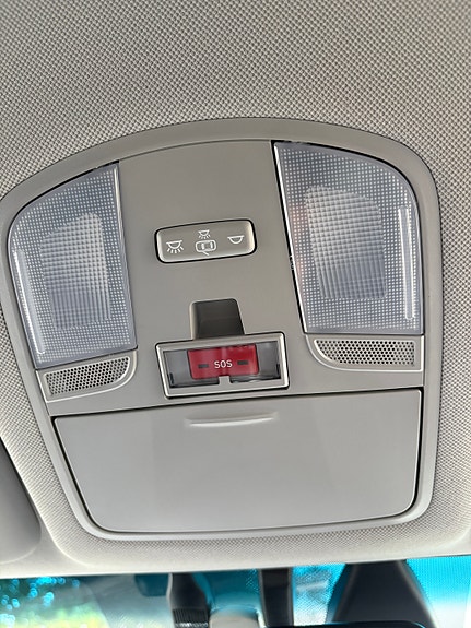 Hyundai IONIQ 26 of 30
