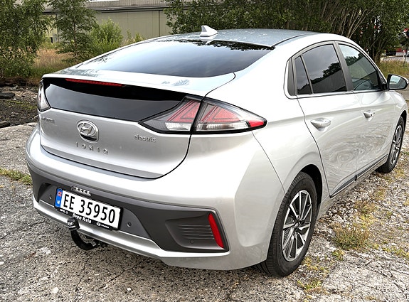 Hyundai IONIQ 6 of 30
