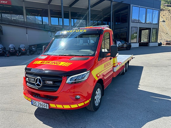 Mercedes-Benz Sprinter 4 of 13