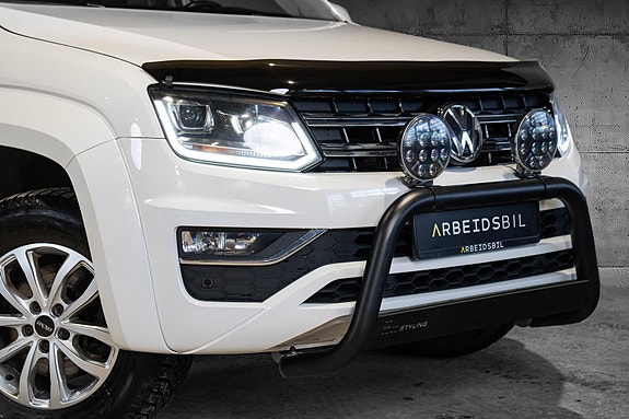 Volkswagen Amarok 3 of 5