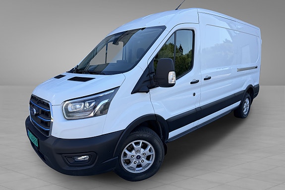 Ford E-Transit 2 of 5