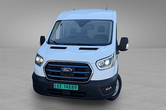 Ford E-Transit 3 of 5