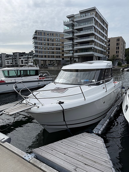 Jeanneau Merry Fisher 755 150HK 2 of 5
