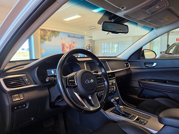 Kia Optima 10 of 27