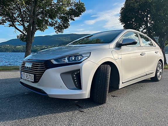 Hyundai IONIQ 5 of 5
