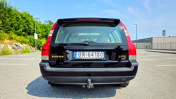 Volvo V70 7 of 30