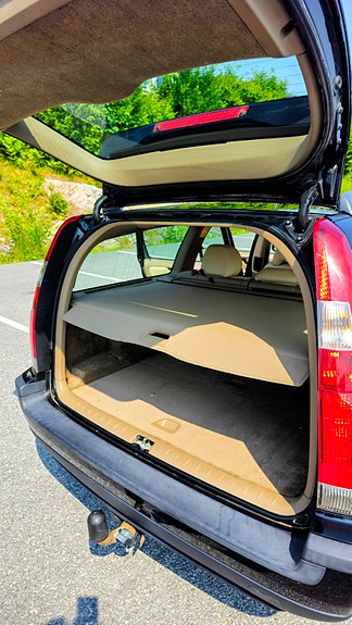 Volvo V70 11 of 30