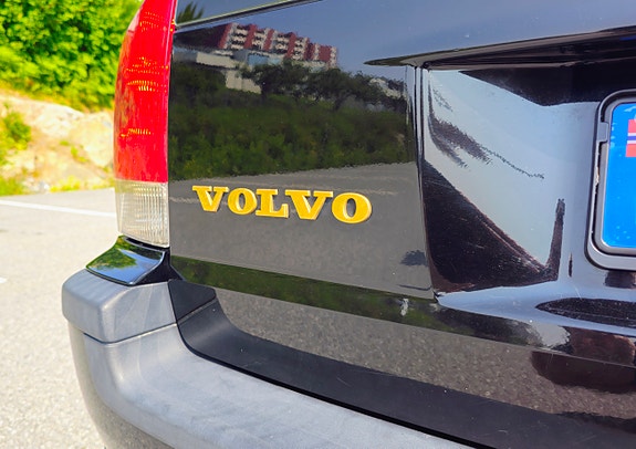 Volvo V70 9 of 30