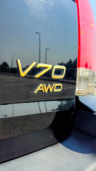 Volvo V70 8 of 30