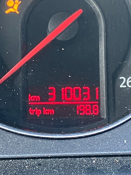 Volkswagen Passat 3 of 5