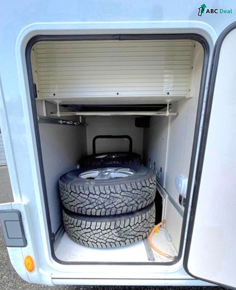 Challenger Sirius | Luft.fjx4 | 9tr.Aut | 177hk | Face2face | QB+senkes.| Solc+Lit.batt | Gulvvarme | Sep.dusj | Truma el+diesel | TV | S.stativ | Utv.dusj og gass | Høy nyttelast | Luft fortelt | 28 of 29