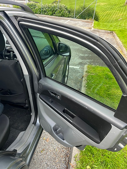 Suzuki SX4 14 of 30