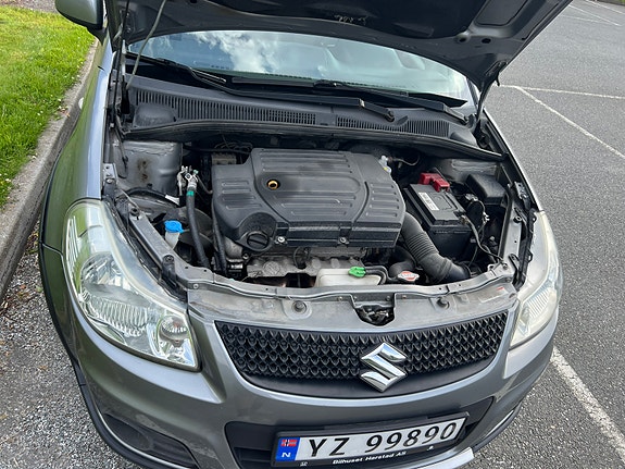 Suzuki SX4 28 of 30