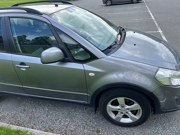 Suzuki SX4 23 of 30