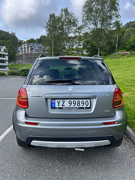 Suzuki SX4 18 of 30