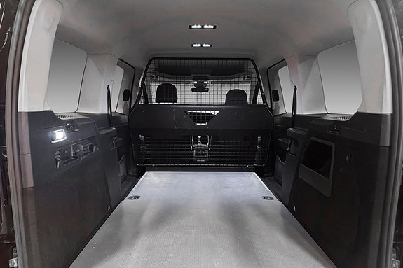 Ford Tourneo Connect 21 of 25