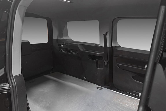 Ford Tourneo Connect 22 of 25