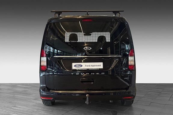 Ford Tourneo Connect 6 of 25
