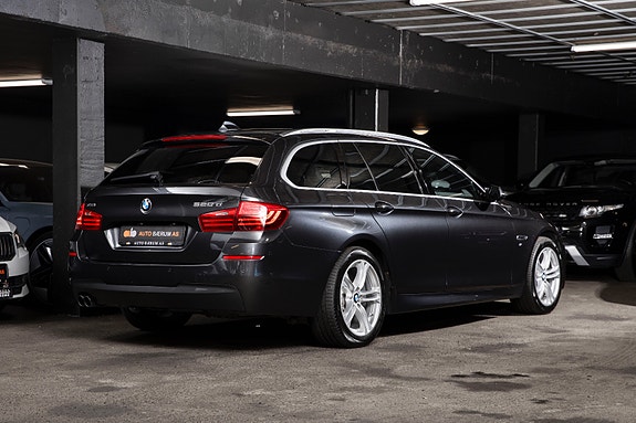 BMW 520d 2 of 5