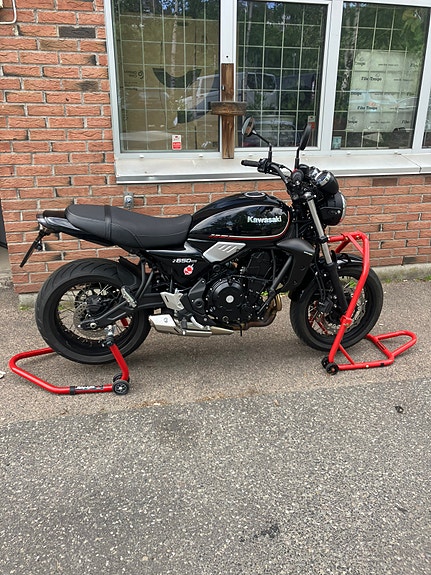 Kawasaki Z 650 RS 4 of 5