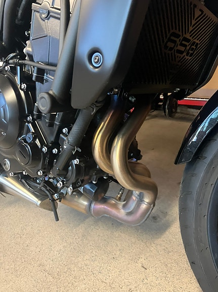 Kawasaki Z 650 RS 3 of 5