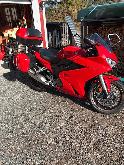 Honda VFR 800 7 of 9