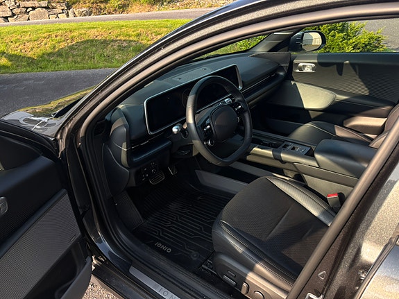 Hyundai Ioniq 6 5 of 16
