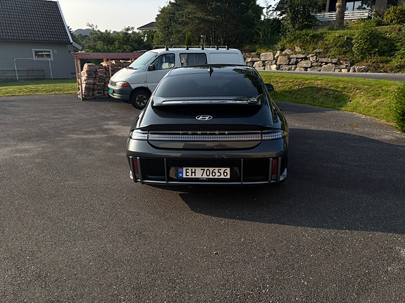 Hyundai Ioniq 6 4 of 16