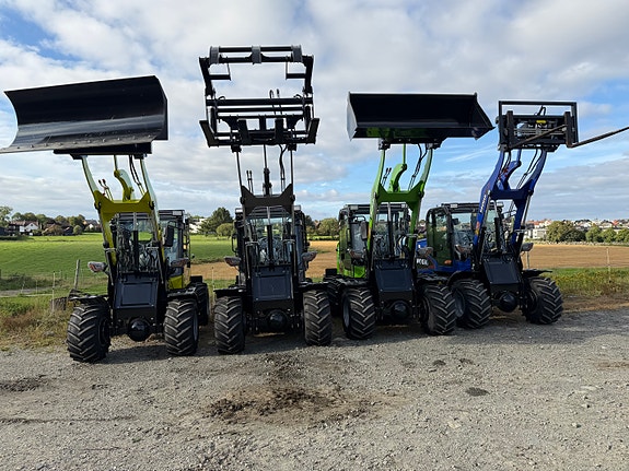 Andre HT L25 920 NOUMAN , 4x4, 2 ÅRS GARANTI 2500 TIMER 10 of 30